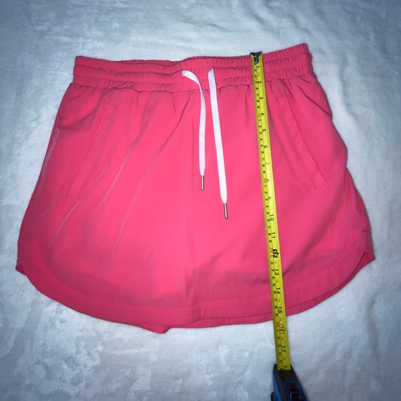 NWOT HALARA Hot Bright Pink Skort Skirt Shorts Tennis Golf Medium Pockets - Picture 2 of 5